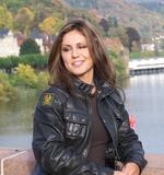 nazan eckes