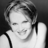 nicholle tom photo
