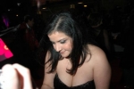 nina wadia image2