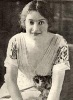 nora bayes