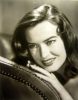 ona munson image3