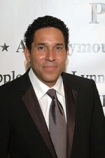 oscar nunez