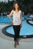 perrey reeves pic1