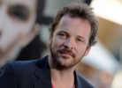 peter sarsgaard image1