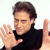 richard lewis image