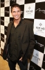robbie amell image1