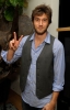 ryan eggold pic1