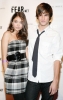 sarah hyland photo