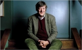 stephen fry img