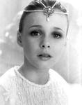 Tami Stronach Biography, Pictur...