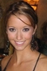 taryn southern img