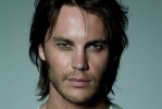 taylor kitsch photo2
