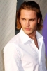 taylor kitsch picture2