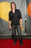 taylor kitsch picture3