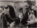 valerie leon image4